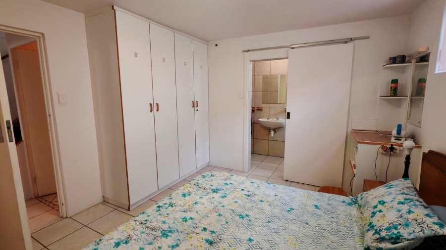 5 Bedroom Property for Sale in Twee Kuilen Western Cape